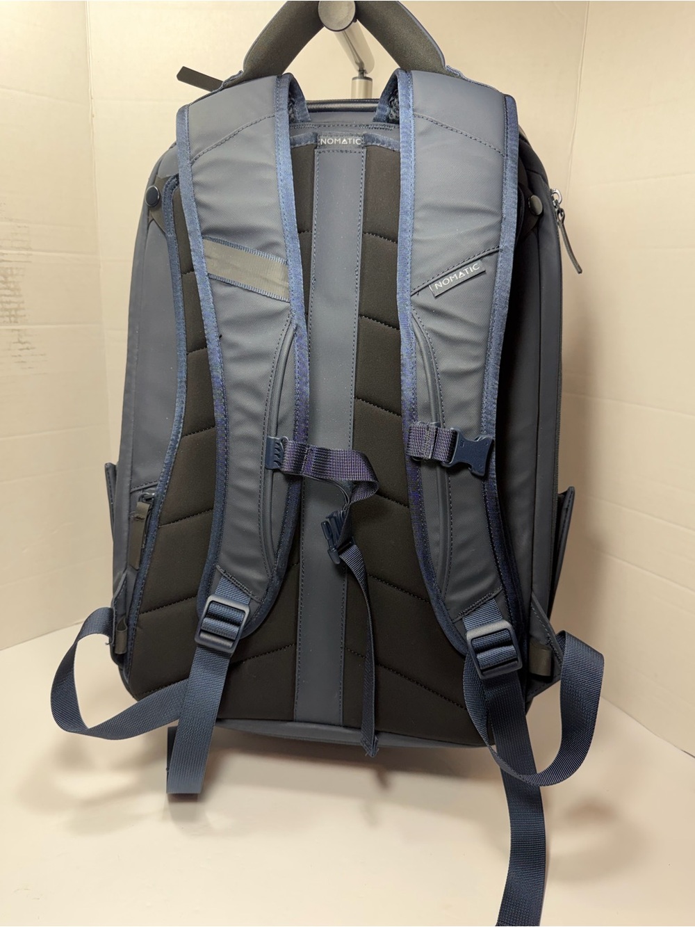 NOMATIC Navy Tech Backpack for Men $349 - Picture 5 of 8